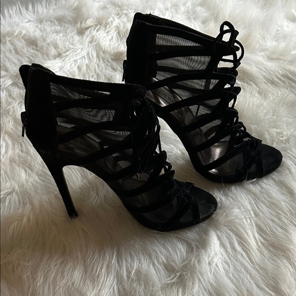 Steve Madden Shoes - Steve Madden Dax Black Lace-Up Zip-back cow suede high heels 8M 5 inch heel sexy